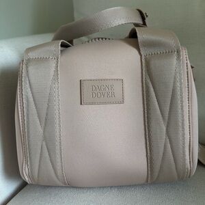 Dagne Dover XS Landon